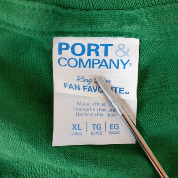 I'm Not Old - I'm Classic - New Women's XL Kelly Green T-Shirt - Picture 3 of 4